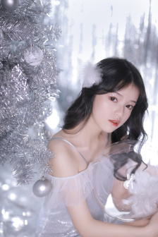 牛仔裤美臀